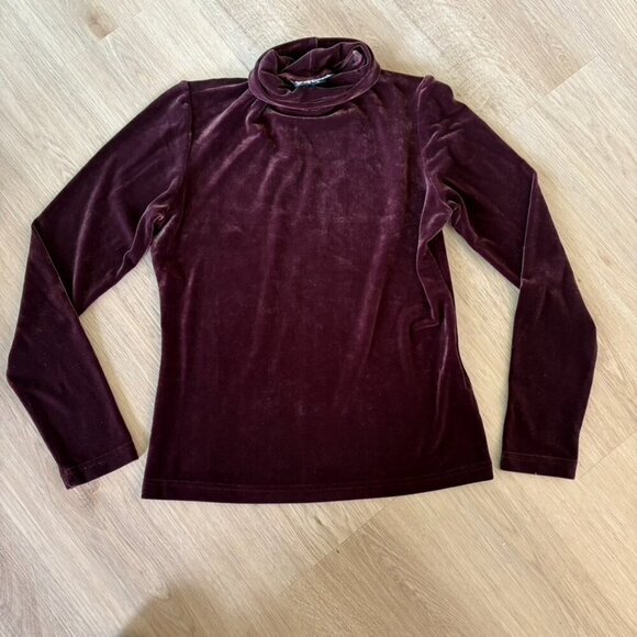 Sno Skins Velour/Velvet Turtleneck Top Size Small Maroon - Picture 1 of 6